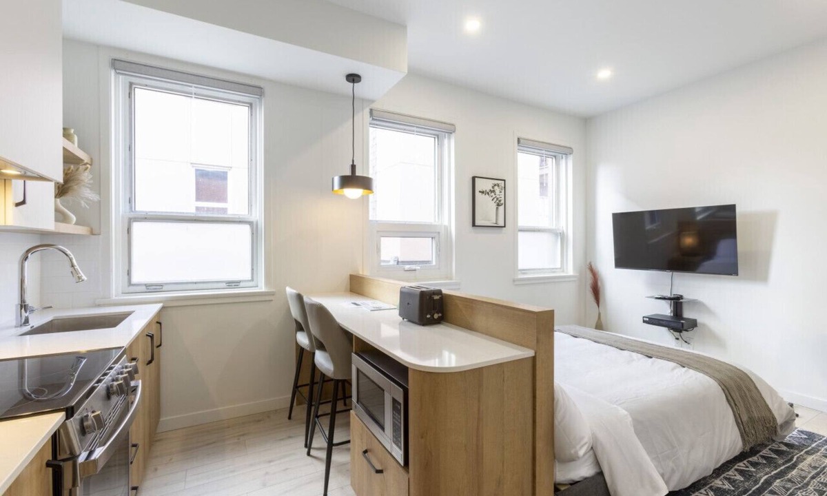 Rimouski Apartment | Loft 204 - Rooftop - Netflix - Downtown