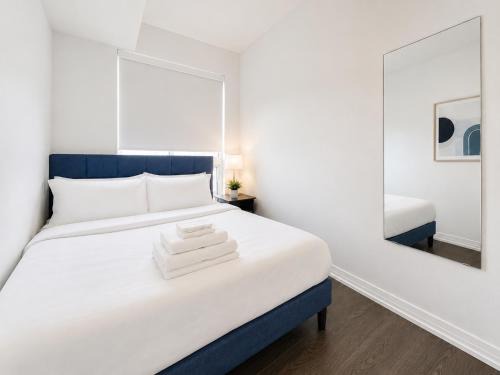 Garden District Apartment | Luxe CityView 3BR - Prime Location