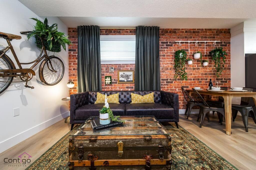 Jasper Place Apartment | Luxe New York Style Bsmt Suite, Near DT & WEM, King Bed, WiFi
