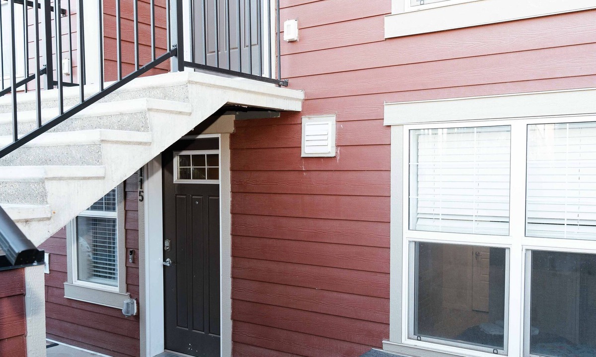 Cranston Apartment | Luxury One Bedroom Apartment