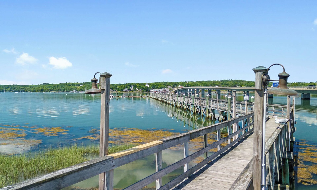 Edgecomb Apartment | Mabel's Maine Studio on the River