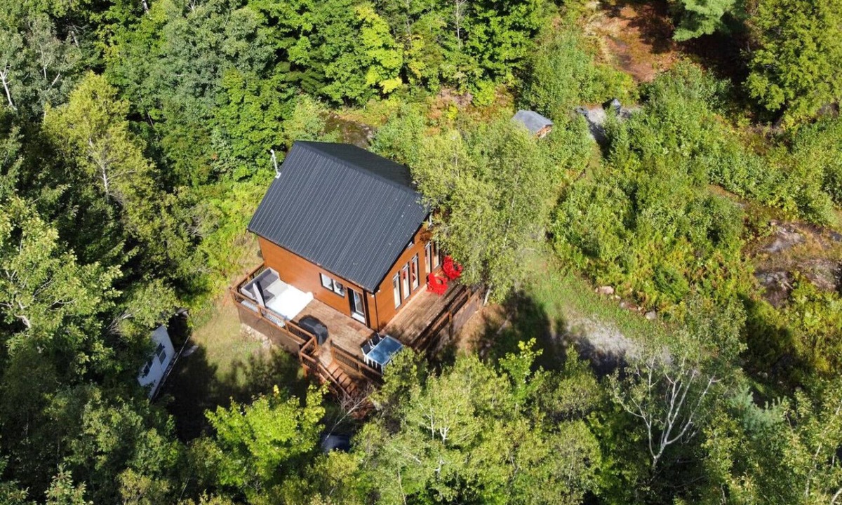 D'Autray Regional County Municipality Ski Chalet | Magical Holidays at Chalet Skadi: Peace & Nature