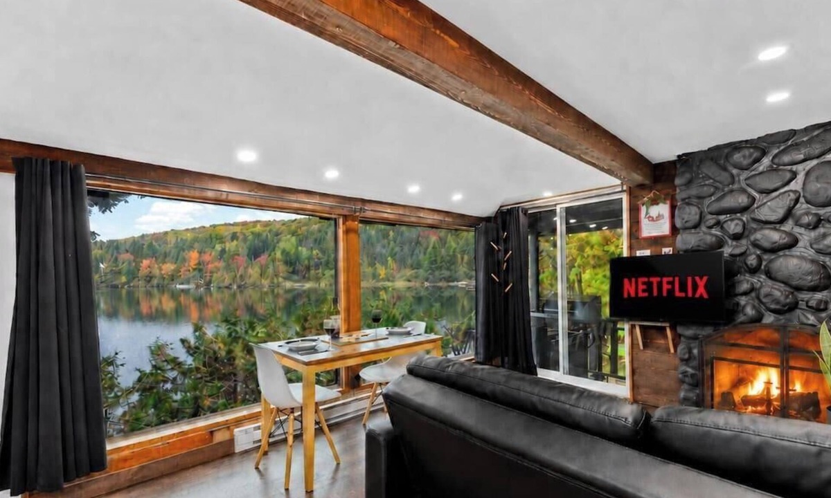 Sainte-Lucie-des-Laurentides Ski Chalet | Mini-chalet bord de l`eau à louer dans les Laurentides