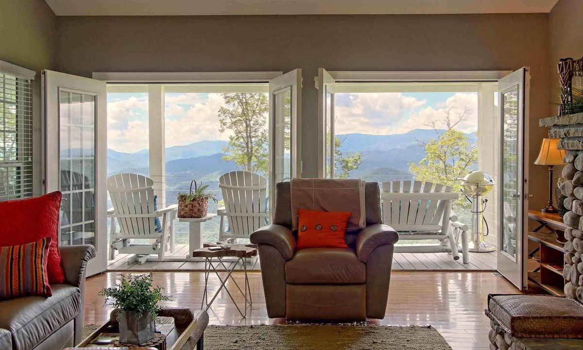 Dillard House | MillionDollarViewSkyValley,ElectronicBasketball,91Mbps,3bedroom,2 bath, 1Level,