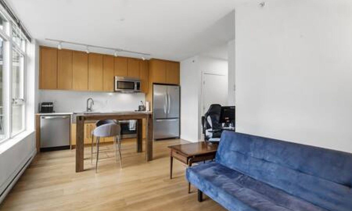 Mount Pleasant Apartment | Modern 1BR in Mount Pleasant