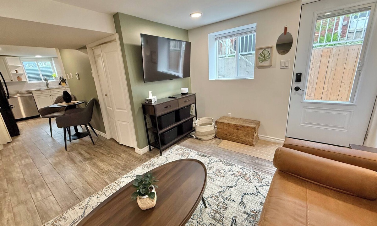 Brantford House | Modern 2BR Retreat w/Heated Floors & Gazebo