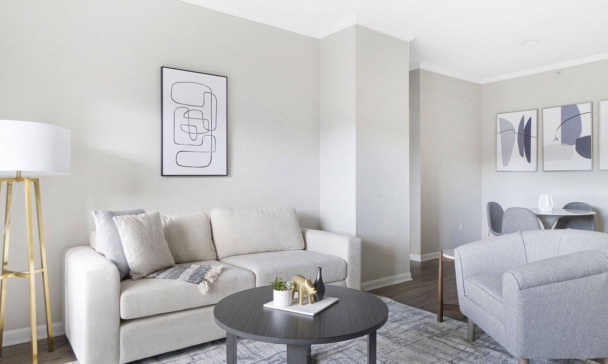 Northwest Raleigh Apartment | Modern Apartment in Prime Location (ID1206X025)