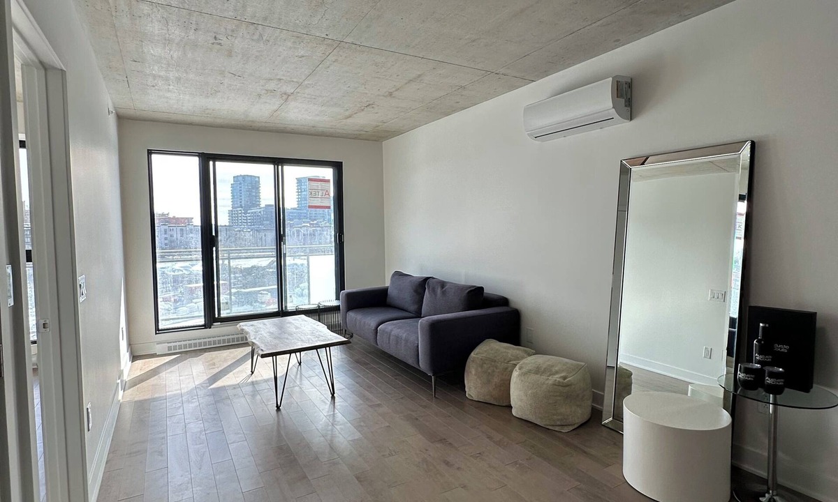 Gay Village Apartment | Modern Condo|Rooftop, Pool, Festivals & Fireworks