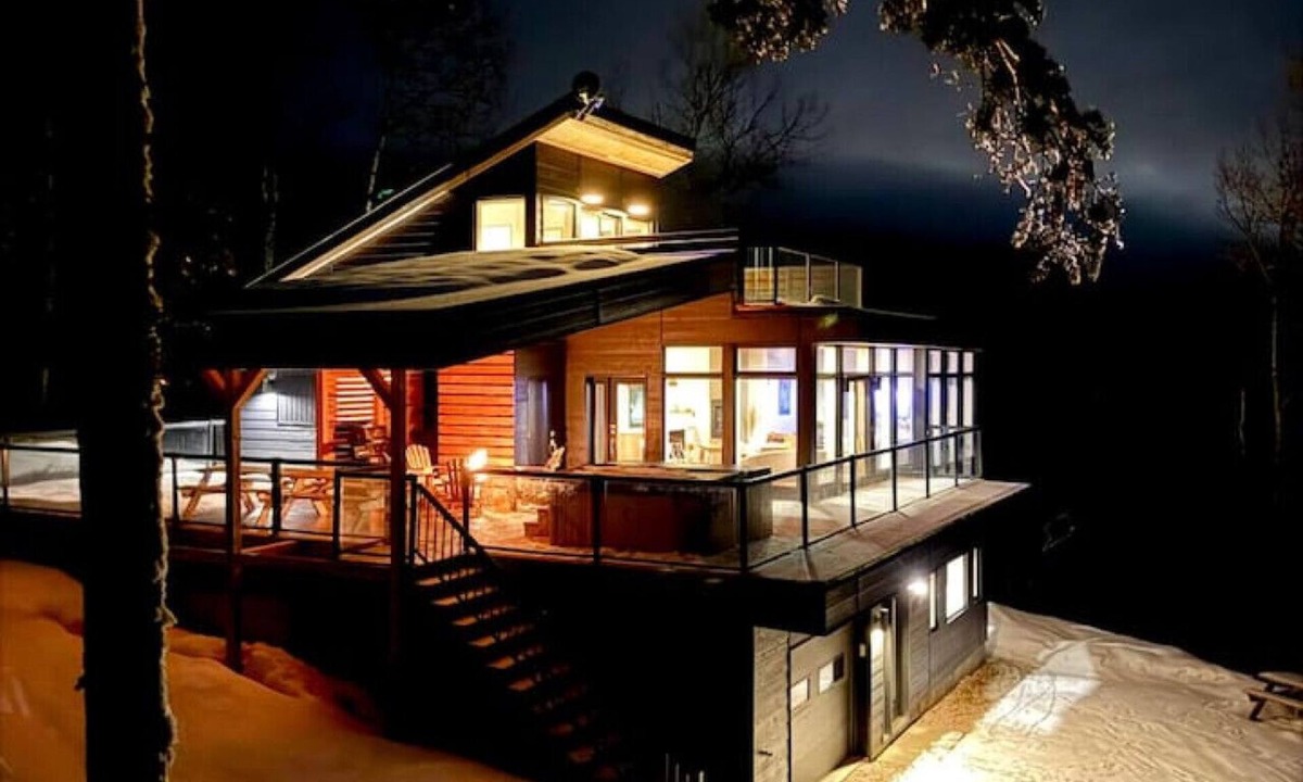 Petite-Riviere-Saint-Francois Ski Chalet | Mont Mignon Chalet aux mille et une vues