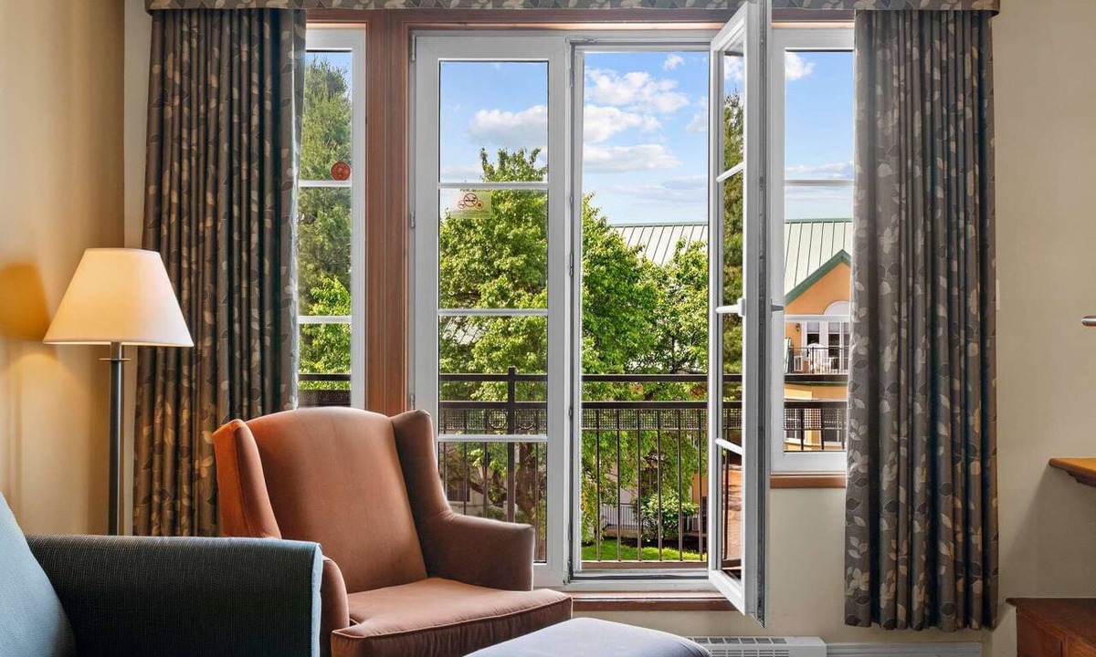 Mont-Tremblant Pedestrian Village Condo | Mont-Tremblant - Le Johannsen 226