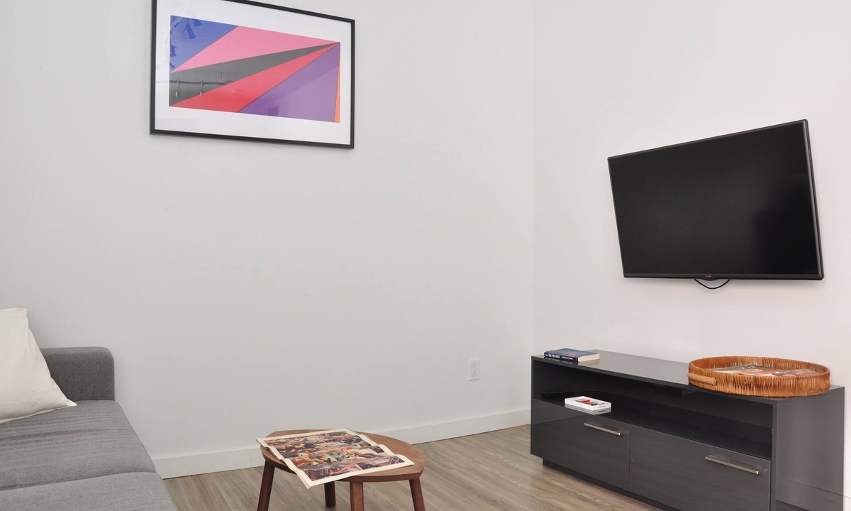 Downtown Montreal Apartment | Montreal Loft Comfort at Castle Lofts