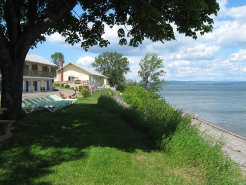 Carleton-sur-Mer Hotel | Motel Carleton Sur Mer