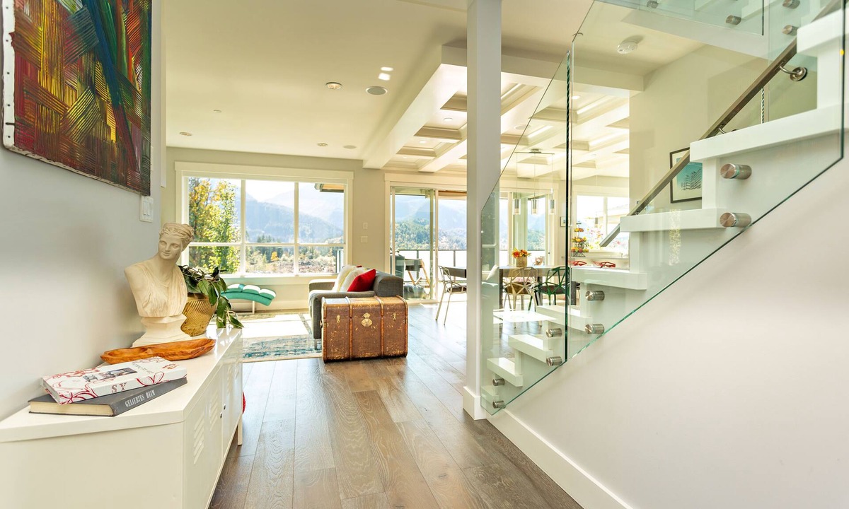 Squamish House | Mountain Serenity Meets Luxury