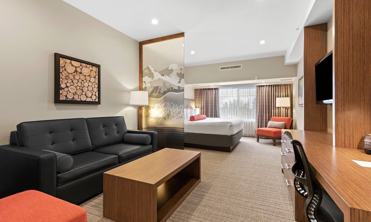 Sundre Hotel | Mountainview Inn & Suites