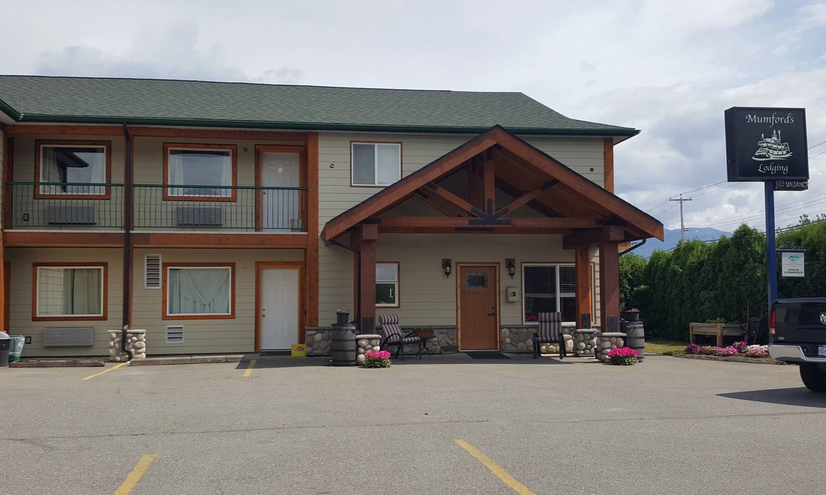 Terrace Hotel | Mumfords Lodging