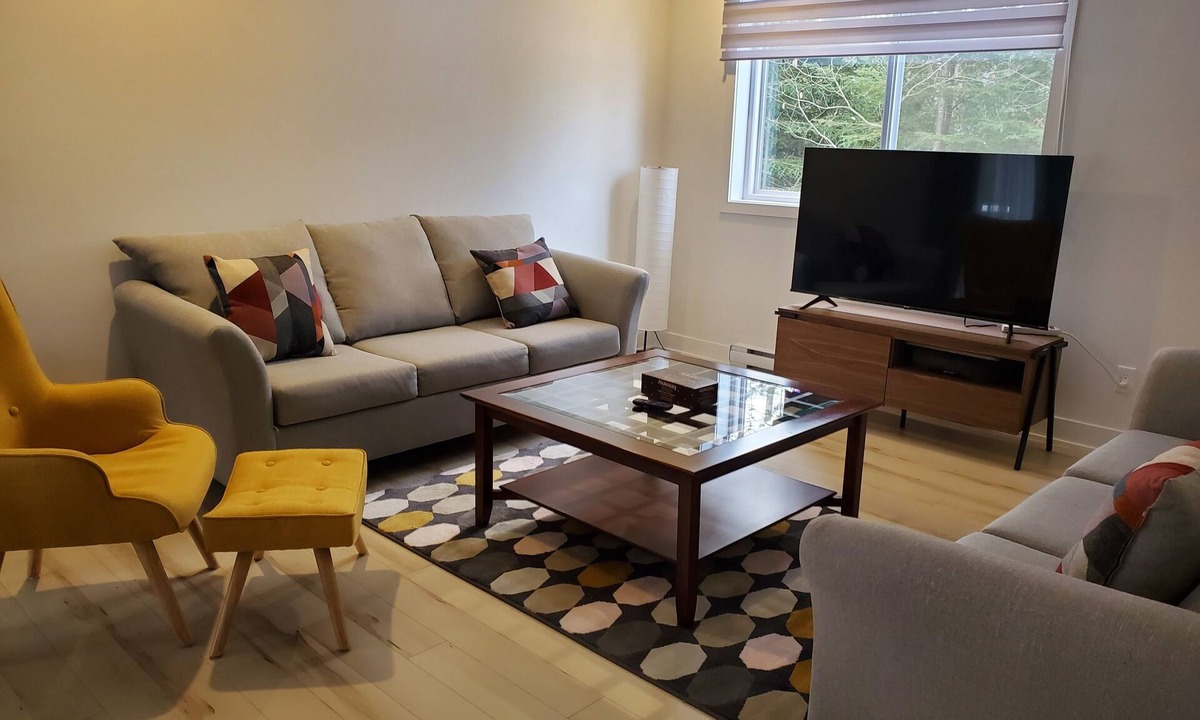 Mont-Tremblant Condo | New fully Furnished 3 bedroom condo in Mont Tremblant