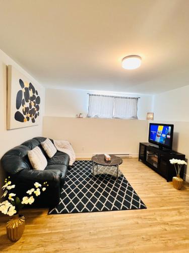 Riverview Apartment | New & Modern Suite in Bristol Riverview