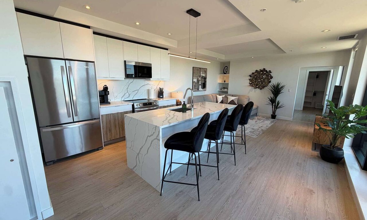 North End Apartment | Northend HFX 2 BR/2 Bath Penthouse with waterview