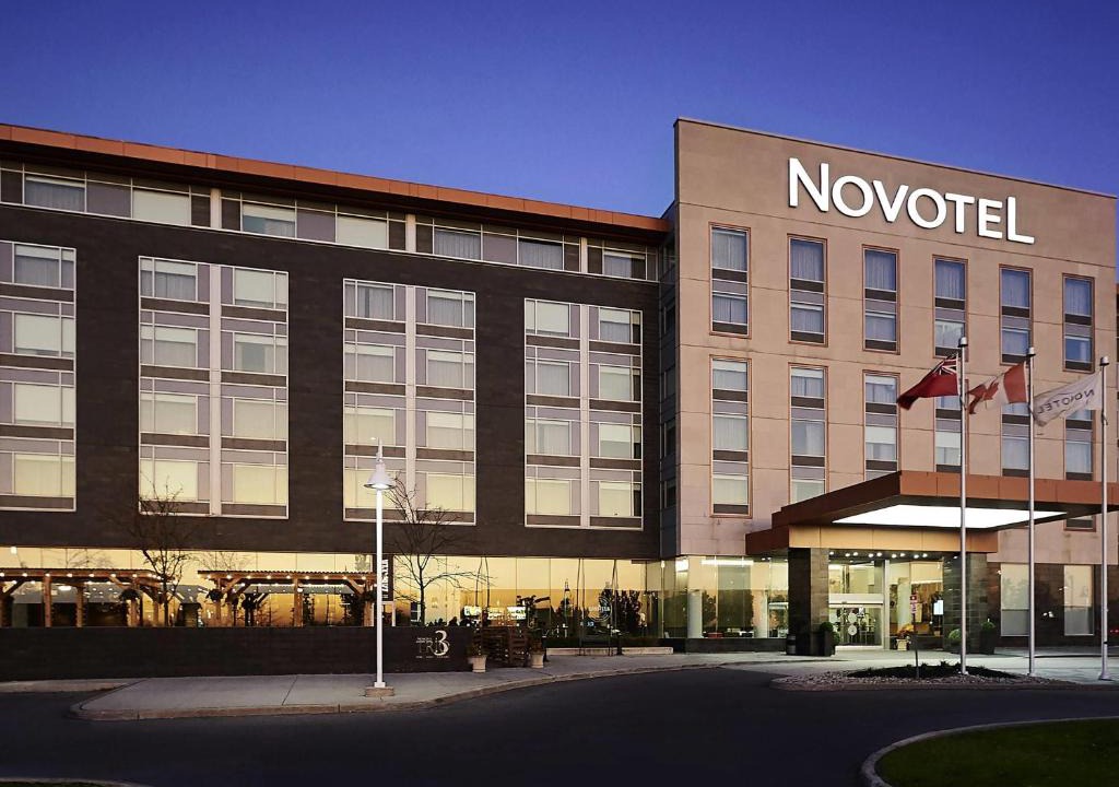 Vaughan Hotel | Novotel Toronto Vaughan Centre