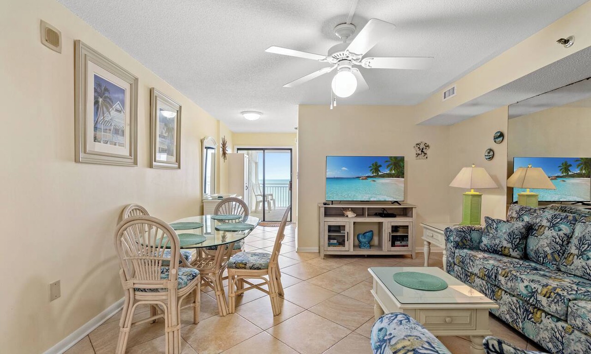 Crescent Beach Condo | Oceanfront Condo with indoor pool + Free Attraction Tickets!
