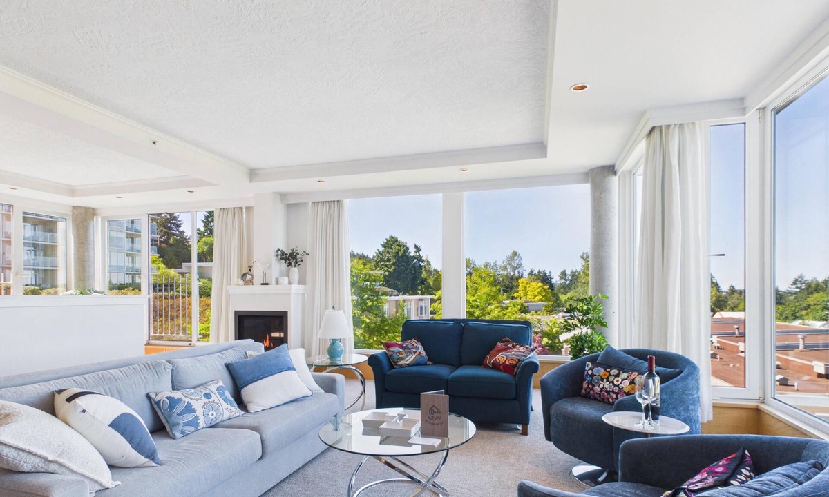 Cordova Bay Condo | Panoramic Ocean & Fairway Views at Sayward Hill