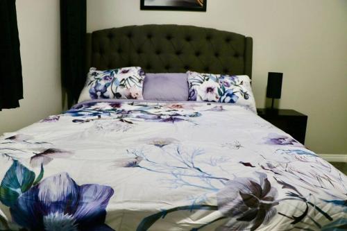 Southeast Calgary Apartment | Parkside Luxury Stay with Xbox Entertainment