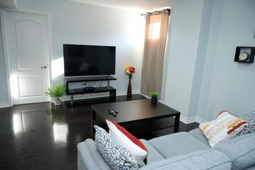 Milton Apartment | Peace Alcove