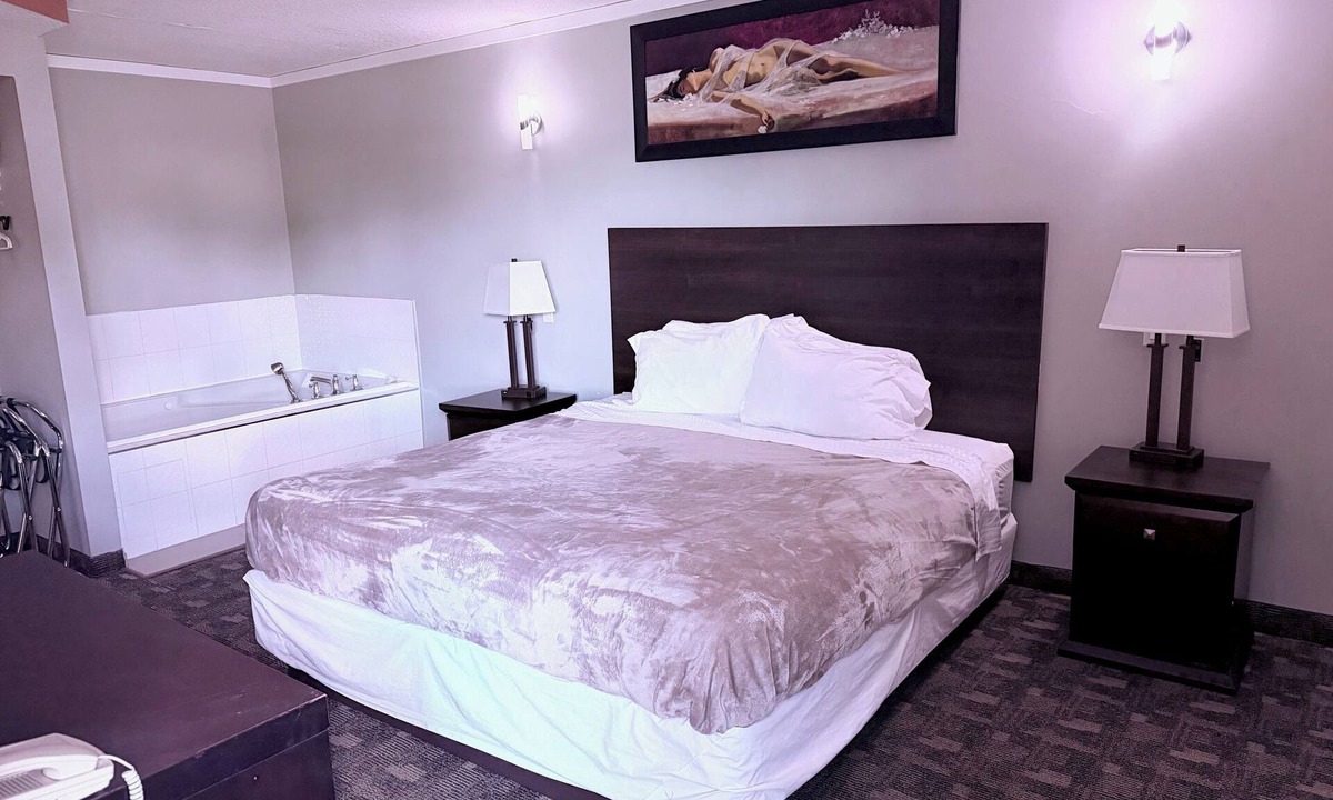 Calgary Hotel | Premium Inn & Suites Calgary Airport