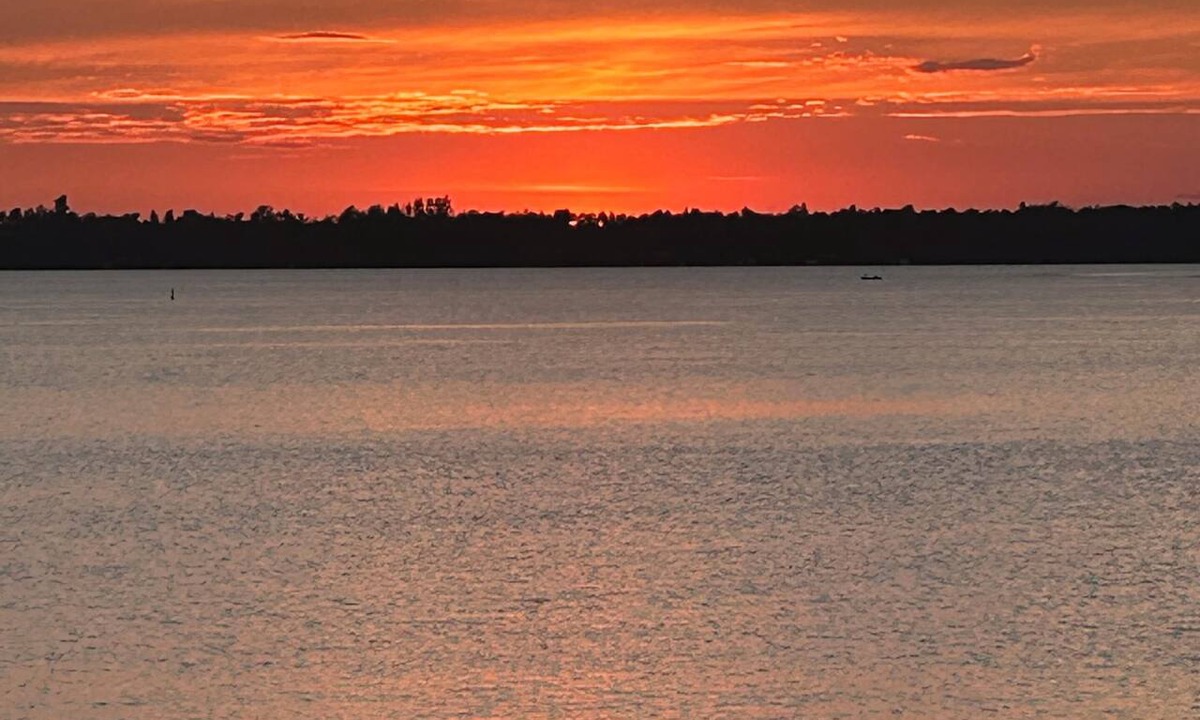 Isaacs Glen RV Rental | Private Eyes A cottage a resort a beach to remember forever