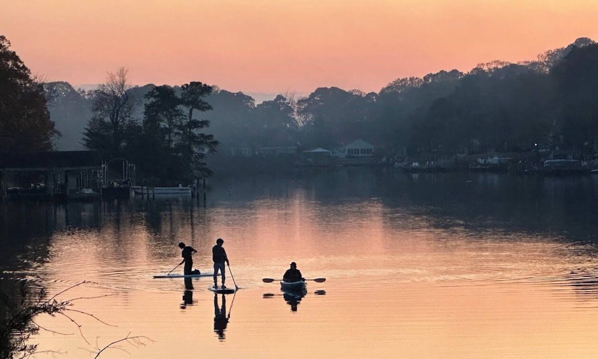 Reedville House | Private water-front retreat, paddleboards, kayak, dock, pet-friendly!