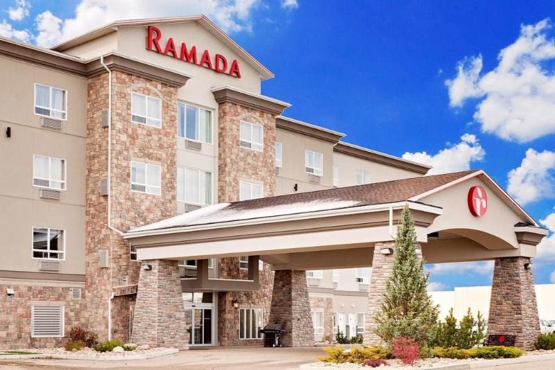 Stettler Hotel | Ramada by Wyndham Stettler