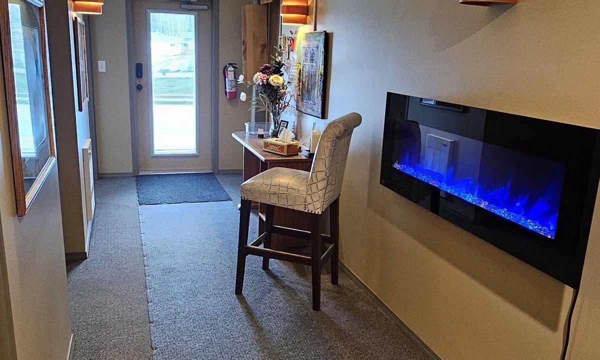 McBride Hotel | Raven's Nest Hotel
