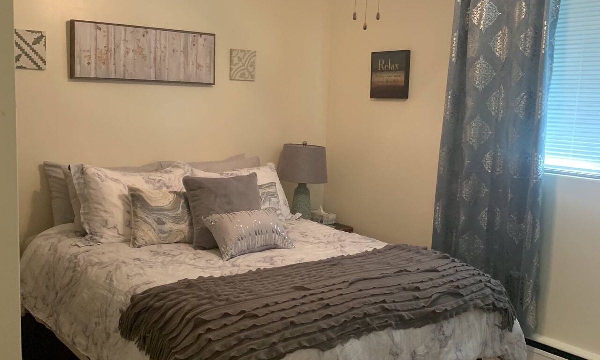 Red Deer Apartment | Relaxing - Two Bedroom Suite in Red Deer