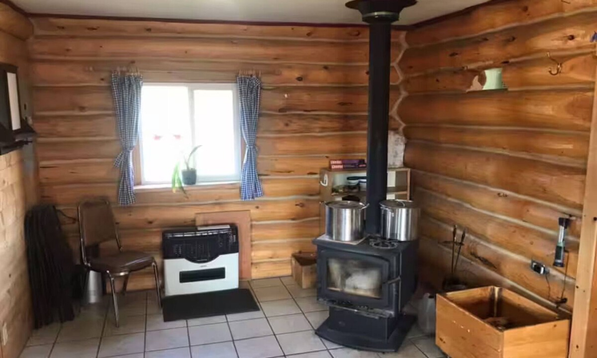 Alexis Creek Cabin | Remote Dream Cabin on the Chilcotin Plateau
