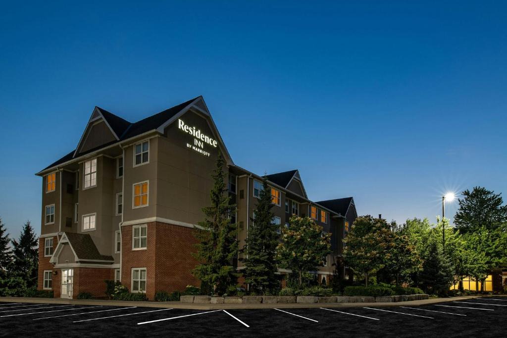 Whitby Hotel | Residence Inn by Marriott Whitby