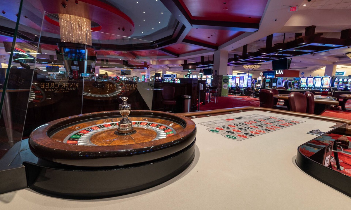 Edmonton Hotel | River Cree Resort and Casino