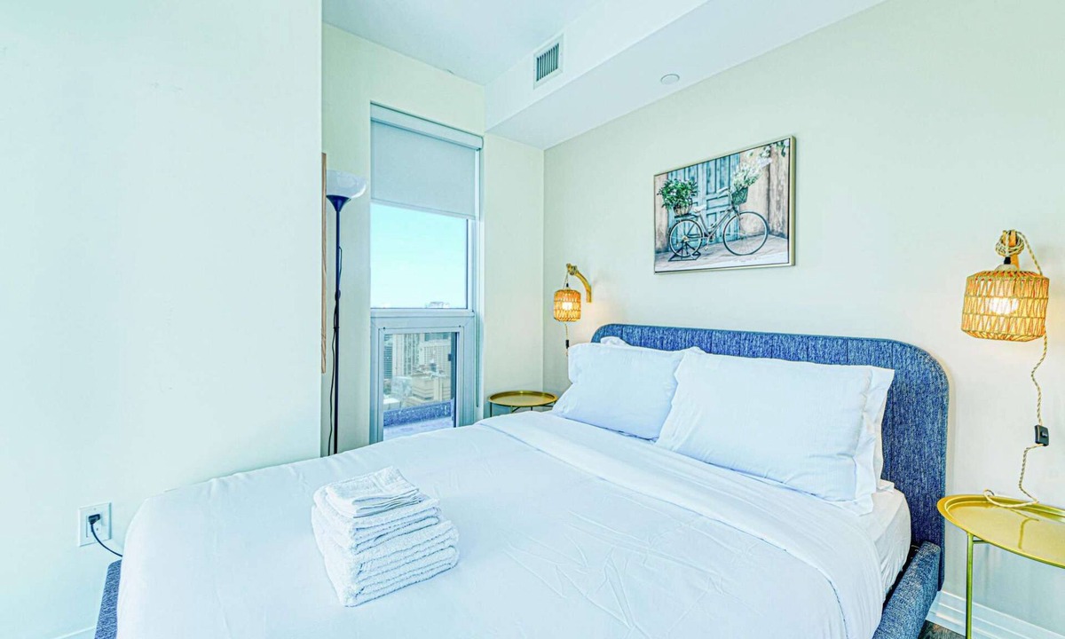 Garden District Hotel | RivetStays - The Jarvis Signature Suite – 2 Bedroom Suite