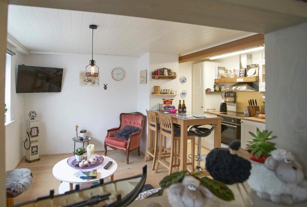 Klaksvik Apartment | Romantic Klaksvik apartment