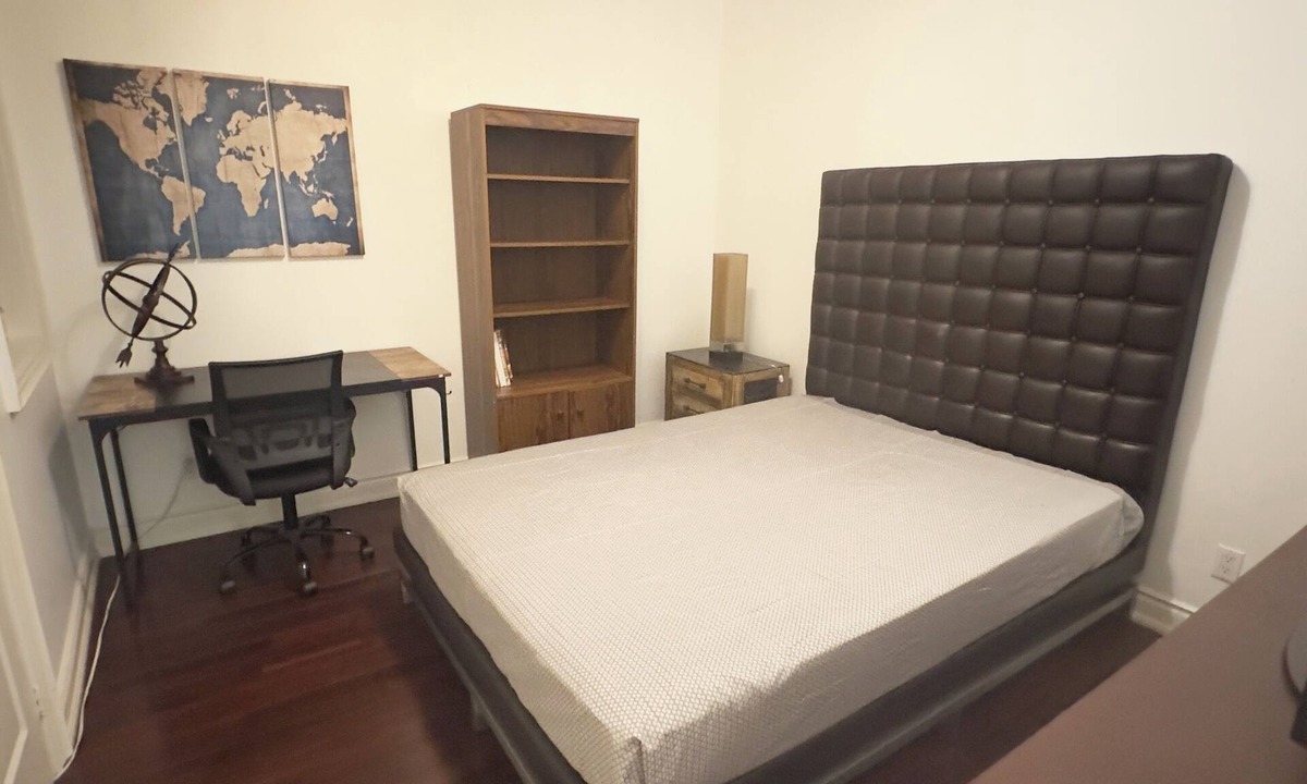 Cabbagetown Bed & Breakfast | room for rent