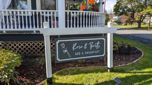 Lunenburg Bed & Breakfast | Rose & Thistle B&B Lunenburg
