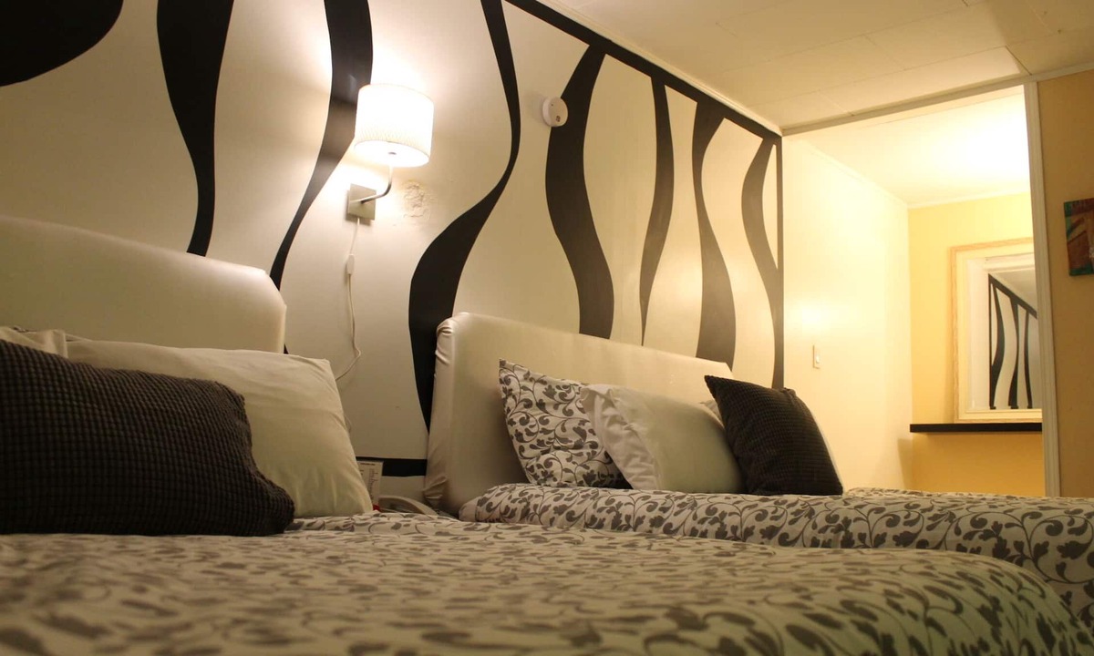 Cache Creek Hotel | Sage Hills Motel