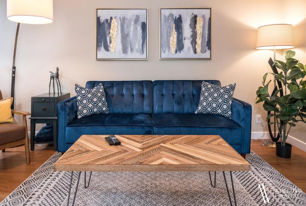 Invermere Apartment | Sapphire Serenity Hot Tub Pool Ground Floor