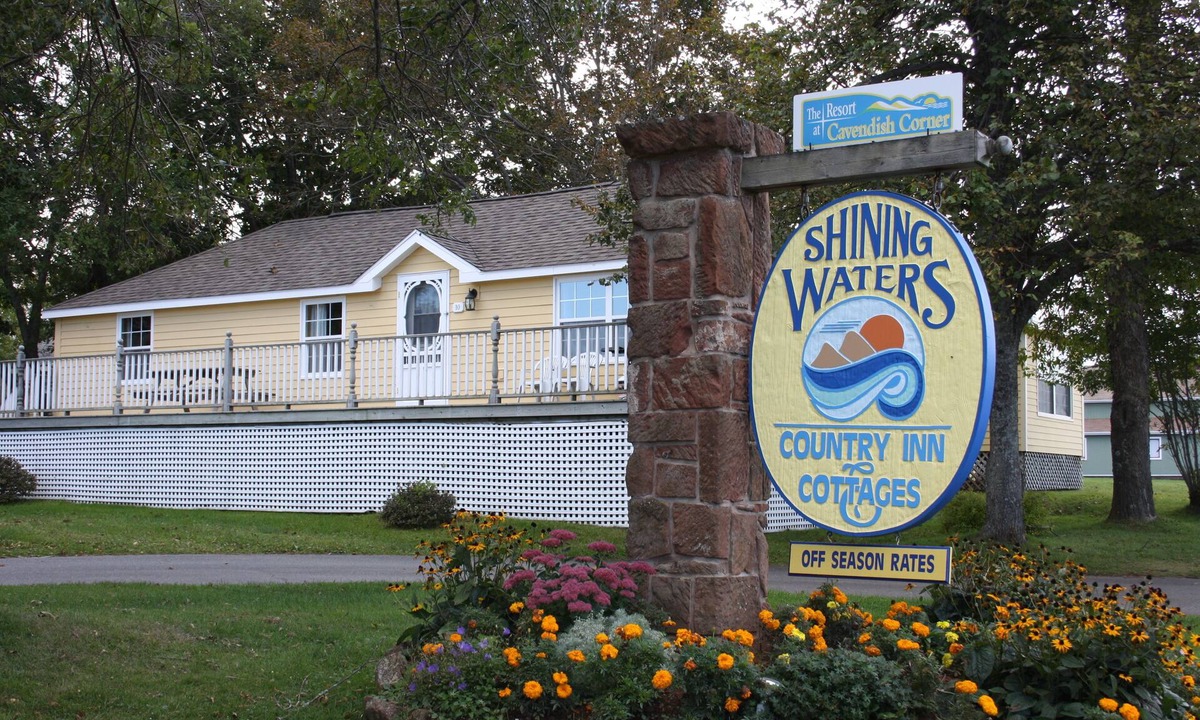 Green Gables Other | Shining Waters Cottages