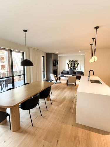 Versant Soleil Apartment | Ski-In Adjacent 200m - 3BR - Free Shuttle - Sleeps 8