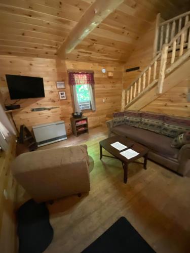 Lee House | Sleeping Bear Campground and Cabins