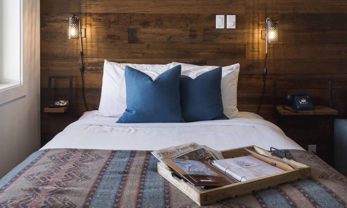 Fernie Hotel | Snow Valley Lodging
