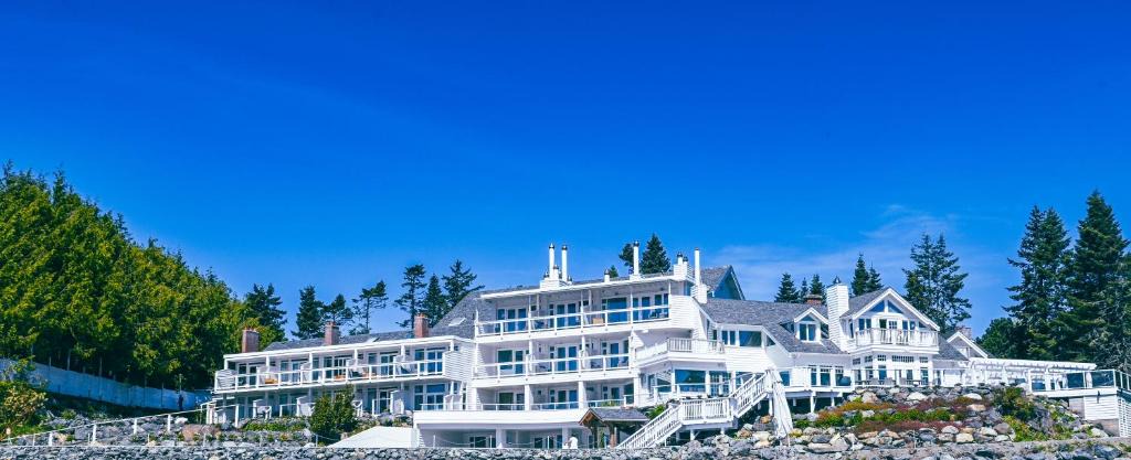 Sooke Hotel | Sooke Harbour House