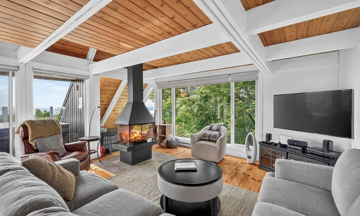Beaupre Ski Chalet | Spa & Pool | The Perch