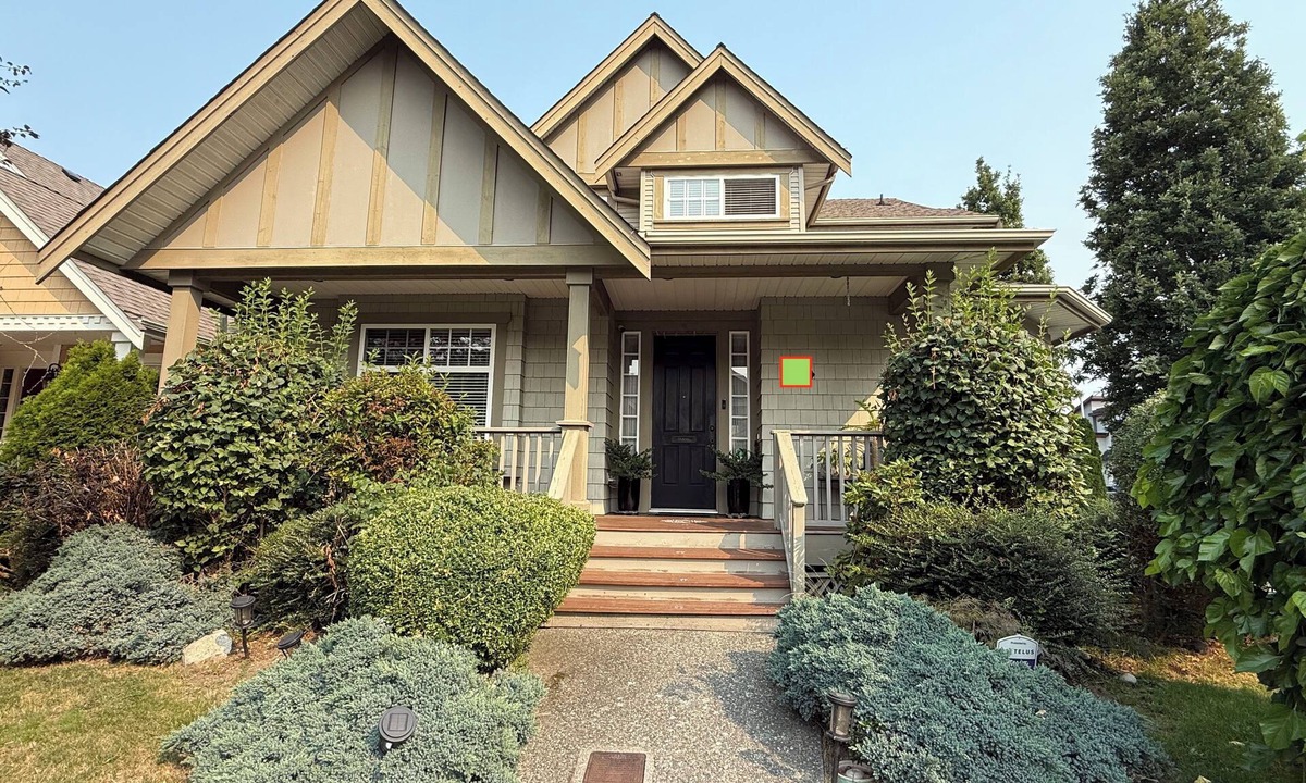 Surrey House | Spacious 4BR retreat in South Surrey/White Rock