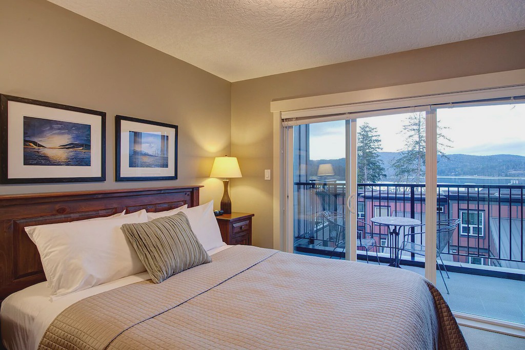 Sooke Condo | Spacious Sooke 3 Bedroom Townhome